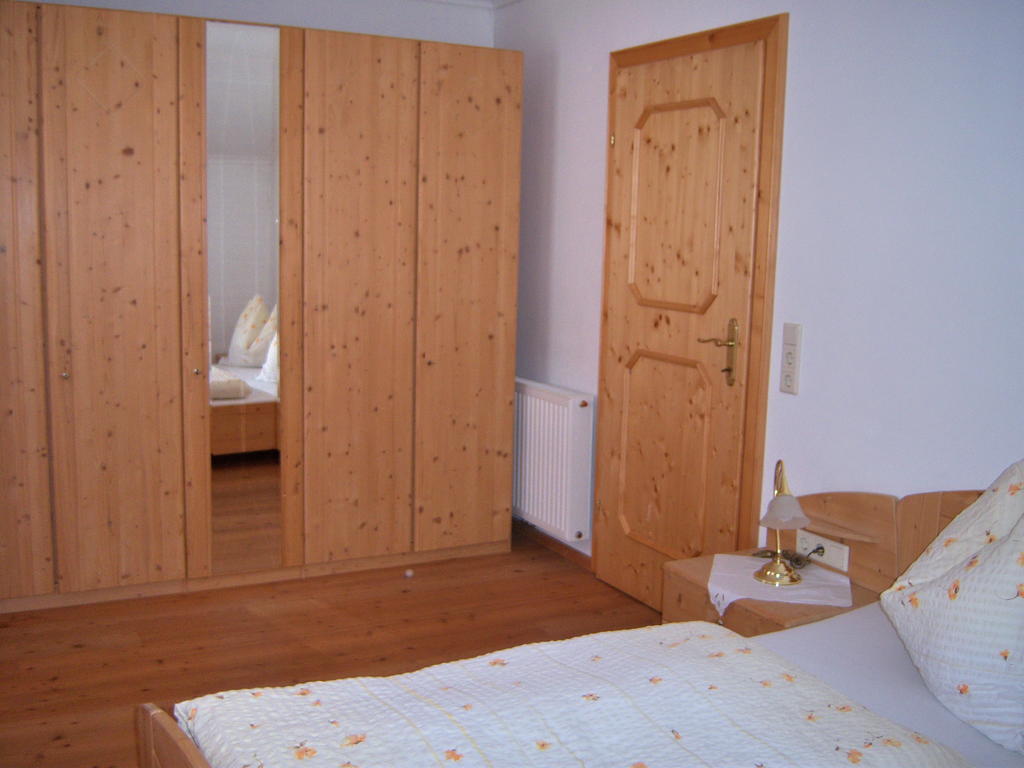 Appartement Zum Roessl ラムサウ・アム・ダッハシュタイン 部屋 写真