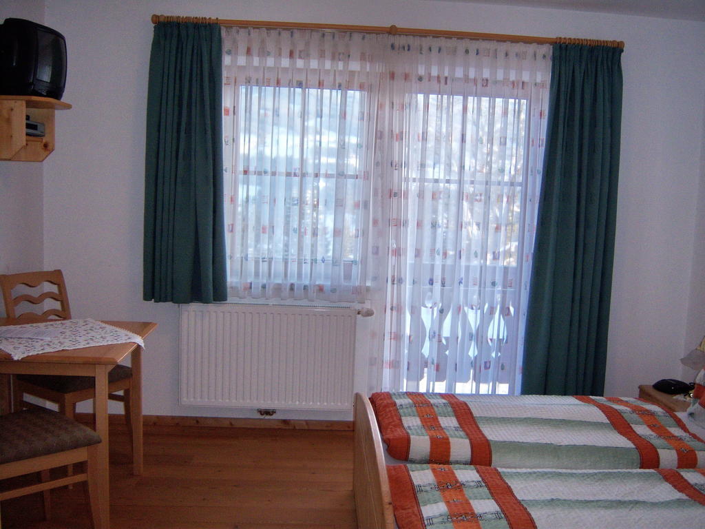 Appartement Zum Roessl ラムサウ・アム・ダッハシュタイン 部屋 写真