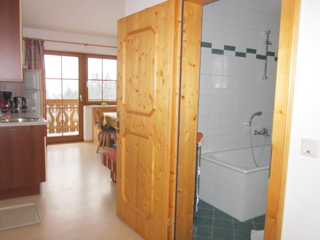 Appartement Zum Roessl ラムサウ・アム・ダッハシュタイン 部屋 写真