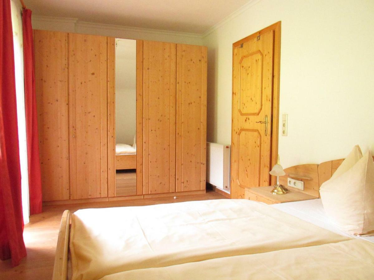 Appartement Zum Roessl ラムサウ・アム・ダッハシュタイン エクステリア 写真